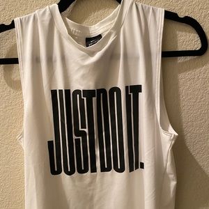 Nike tank